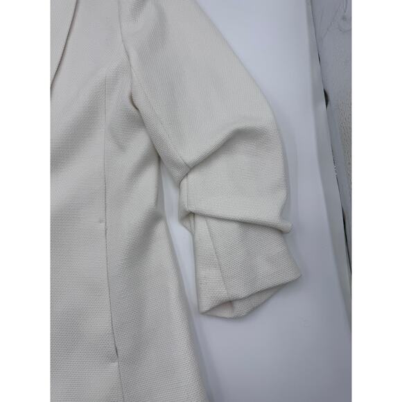 H&M Gathered Sleeve Blazer in White - Picture 3 of 4
